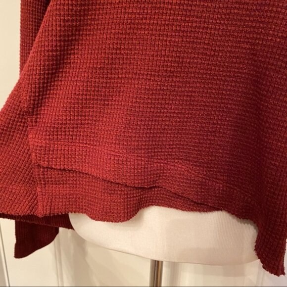 WILT TOP DARK RED WAFFLE V-NECK LONG SLEEVE HIGH LOW HEM SIZE M - Picture 5 of 12